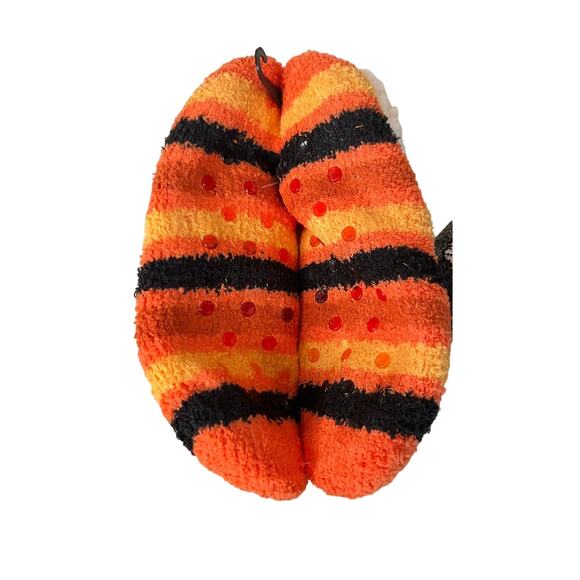 8 Halloween Sock & Slipper bundle New - Picture 5 of 15